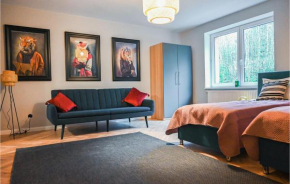 Awesome Apartment In Stezyca With Sauna, Delowo